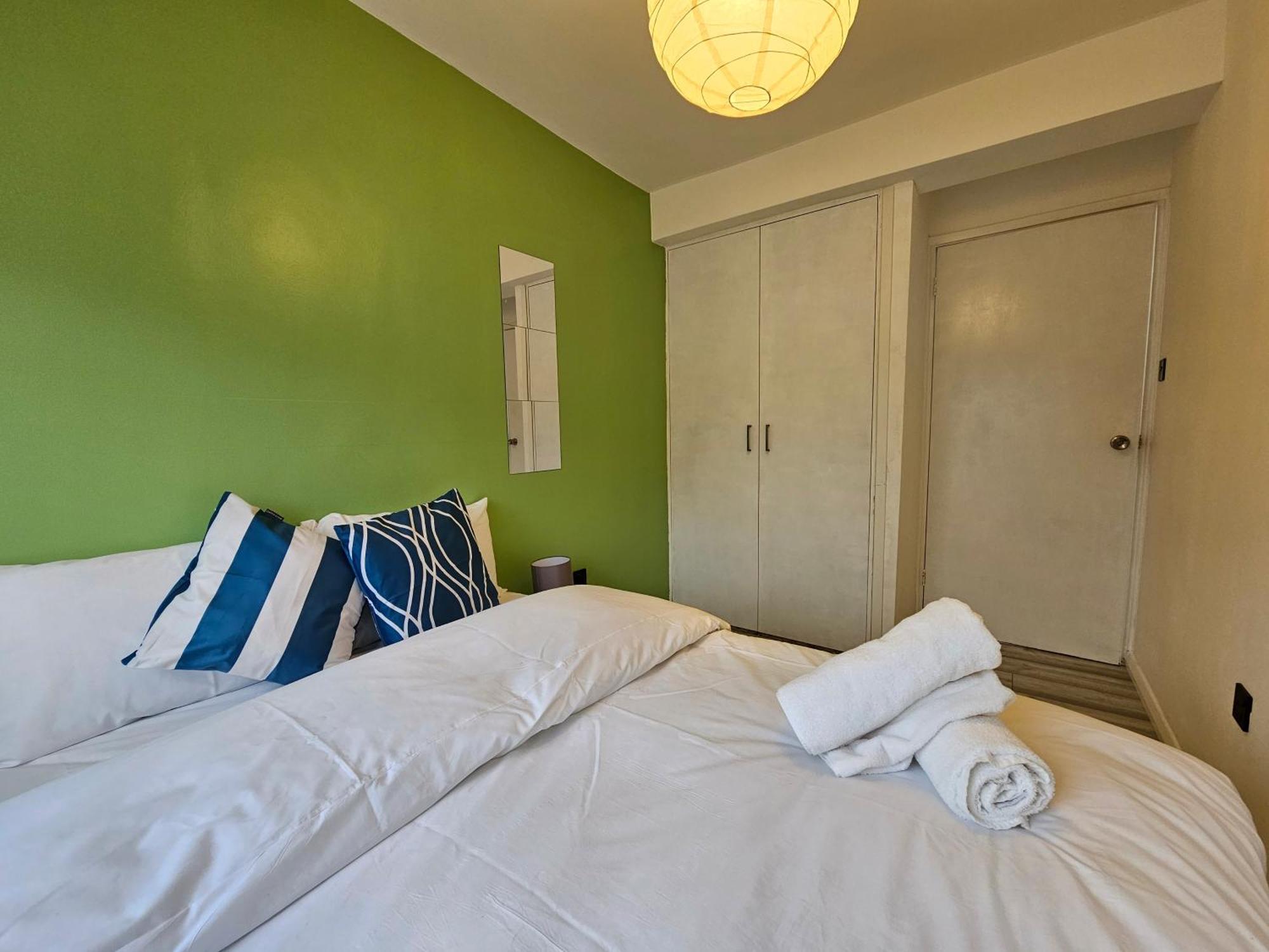 London Mile End Rooms Esterno foto